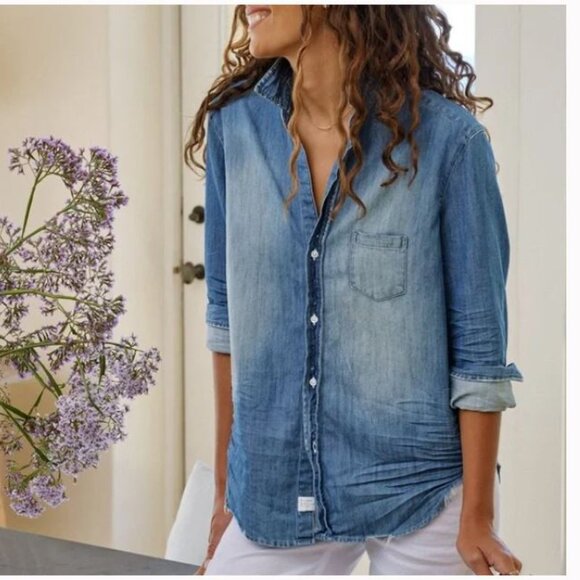 Frank & Eileen Barry Famous Denim Shirt Distressed Vintage Wash Sz M - Picture 1 of 7